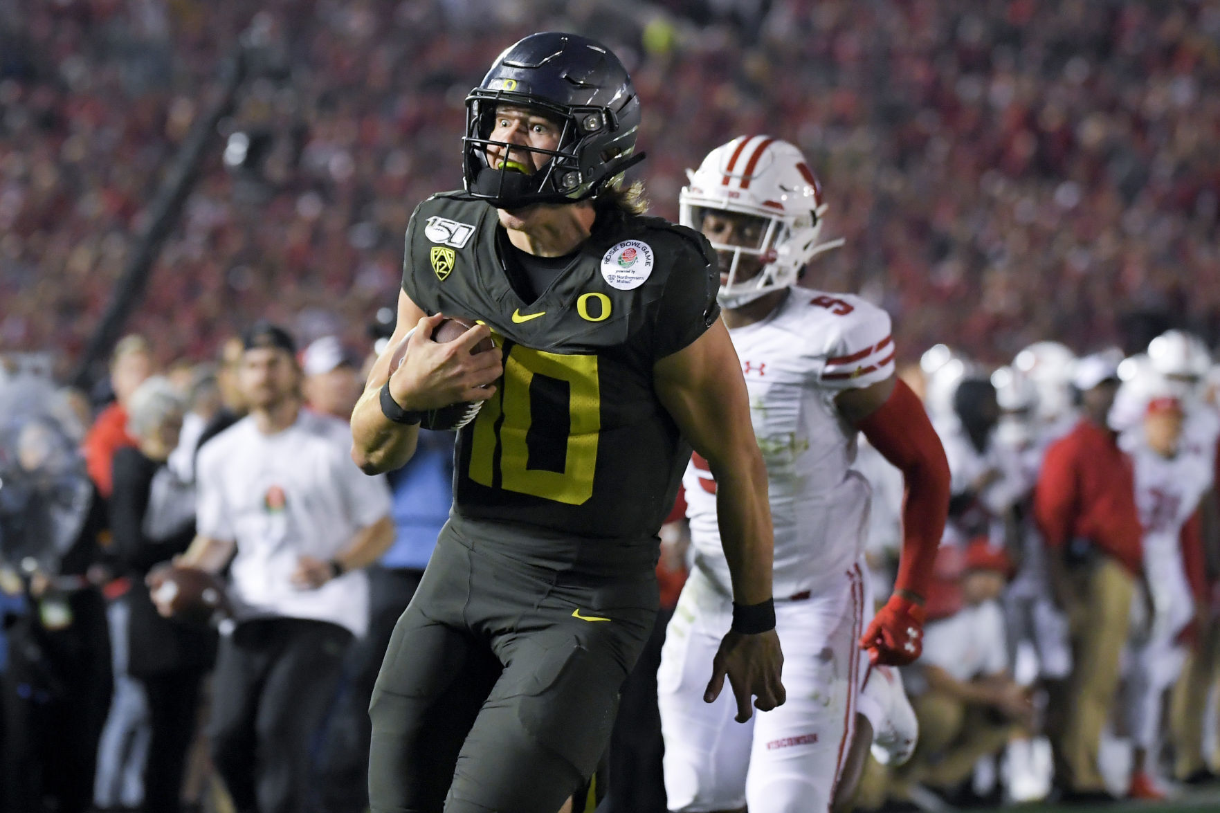 Ducks 28, Badgers 27
